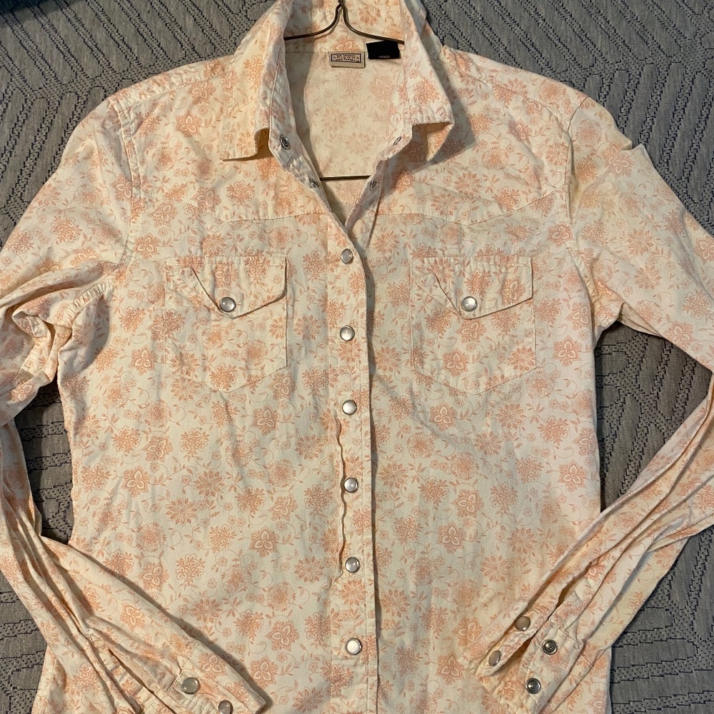 Arizona Jean Company Button Down Shirt